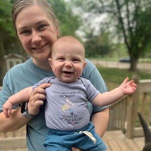 Meet your Posher, Becca